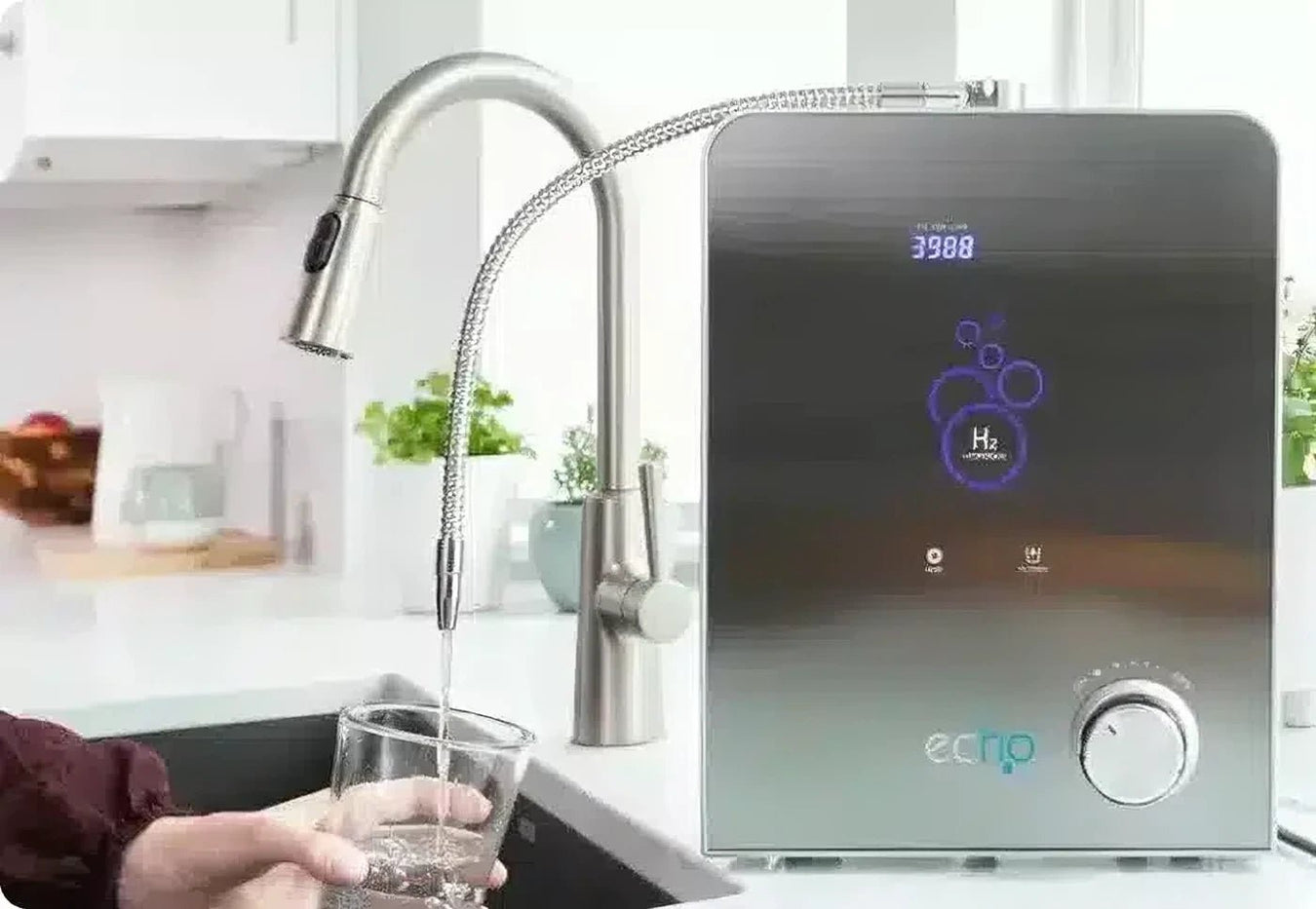 Hydrogen Water - In The Kitchen - PureVitals